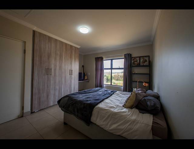 1 BEDROOM APARTMENT TO LET IN WILGEHEUWEL